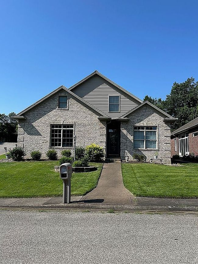 Photo of 2901 Betsy Ct, Evansville, IN