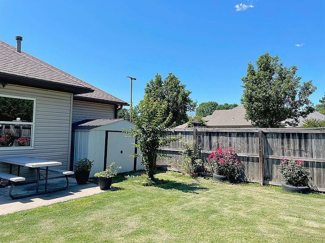 Additional photo 2 of property located at 140 Bentley Cir