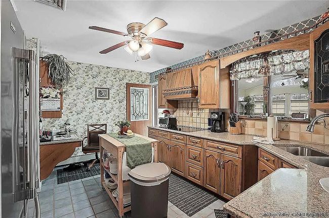 Image of 105 S Chapel Hill Rd