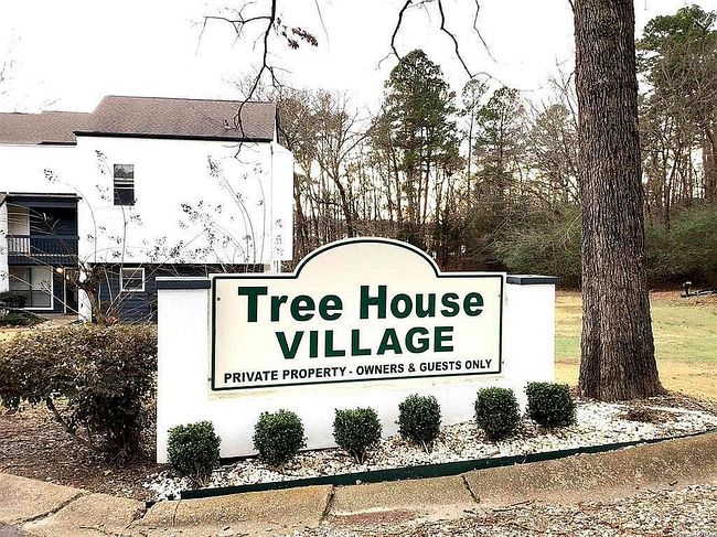 Additional photo 3 of property located at 700 Grand Point Dr #3-2