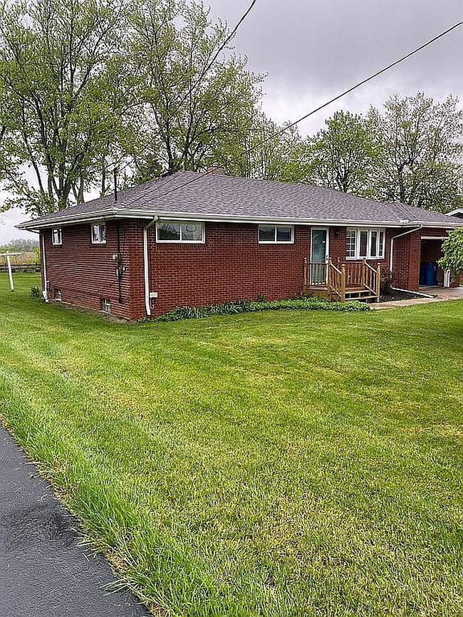 Image of 719 N Stadium Rd