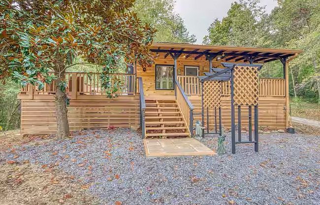Image of 2611 C P Howard Dr