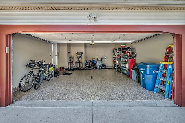 Photo of 624 Millard Dr, Bay Village, OH