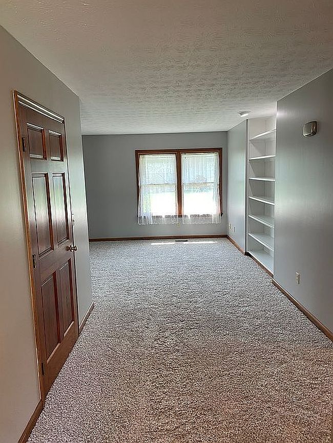 Image of 103 Studebaker Ct