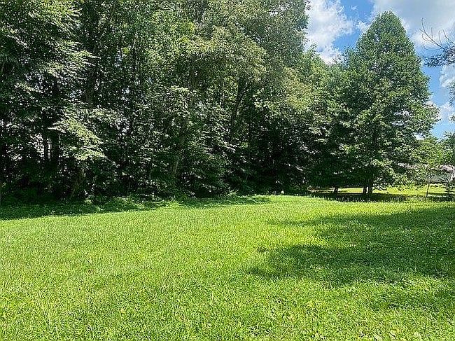 Photo of 1109 Snow Rd, Russell Springs, KY