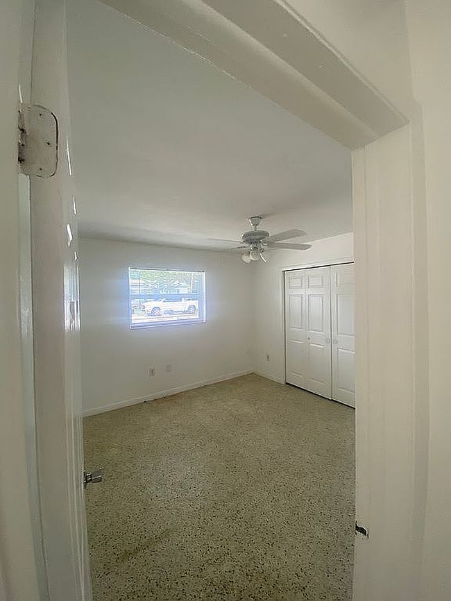 Photo of 594 Nw 6th St, Homestead, FL