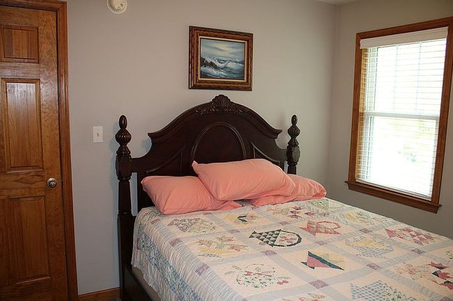 Image of 166 Dutch Ln