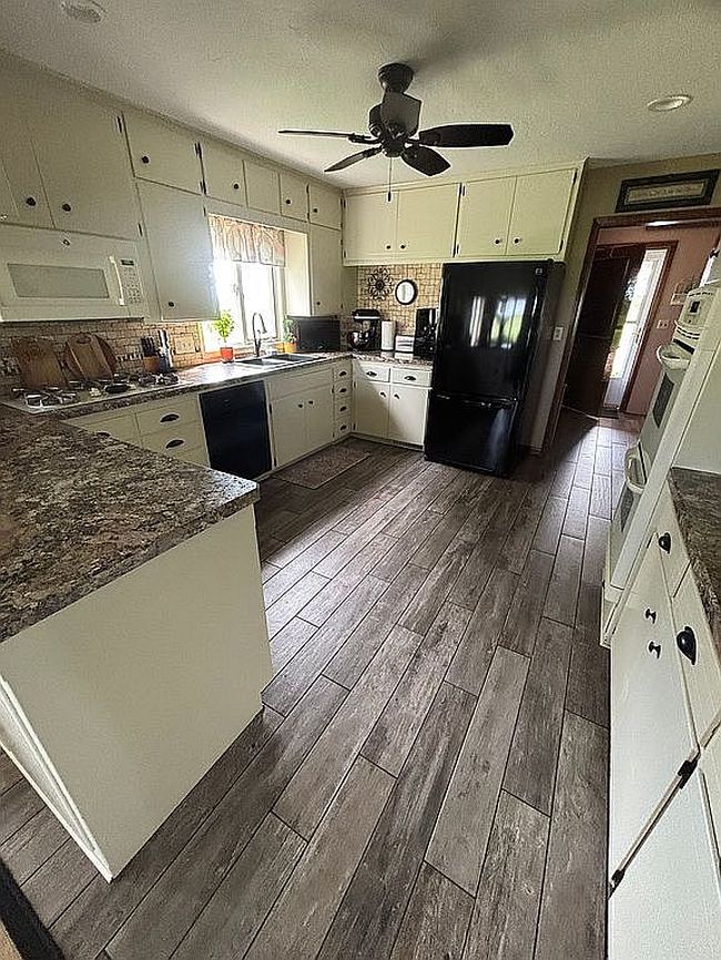 Photo of 75851 Highway 21, Lexington, NE