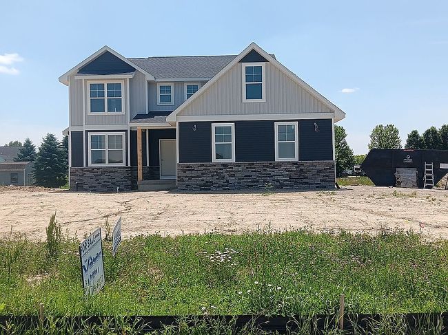 Photo of 2386 Gallant Fox Way, Saint Johns, MI
