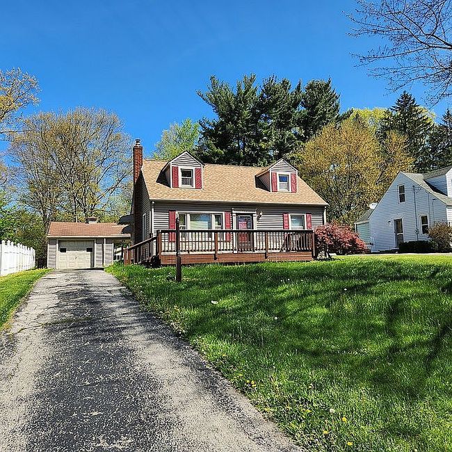 Image of 744 Nellbert Ln