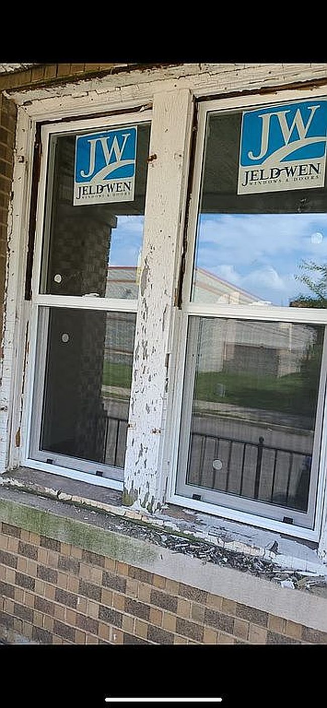 Photo of 2400 Hewitt St, Hamtramck, MI
