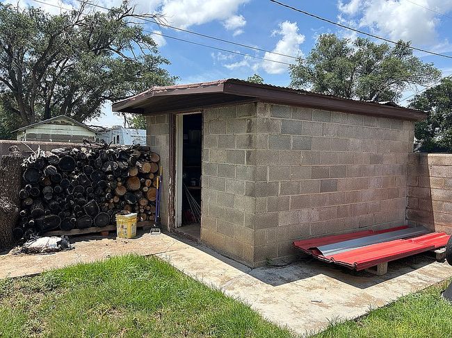 Photo of 2004 Avenue H, Petersburg, TX