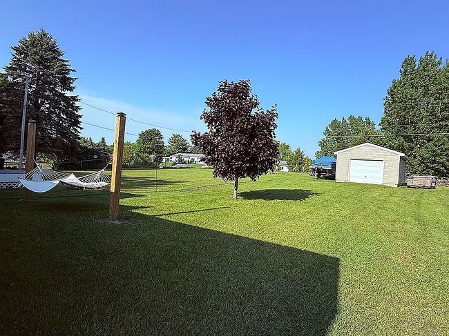 Image of 856 Meadow Dr