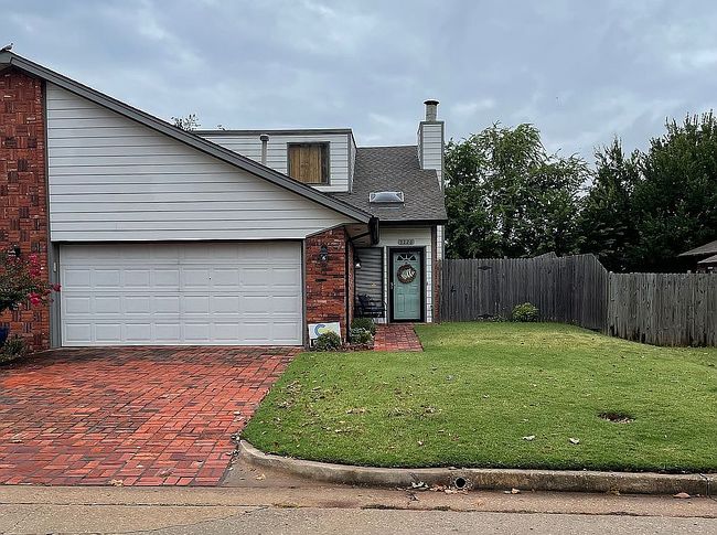 Preview of property located at 3226 Castlerock Rd