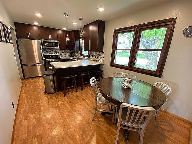 Image of 1011 Red Maple Ave