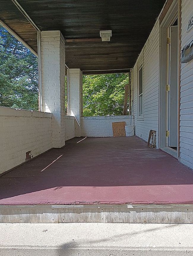 Photo of 1425 Auburn St, Rockford, IL