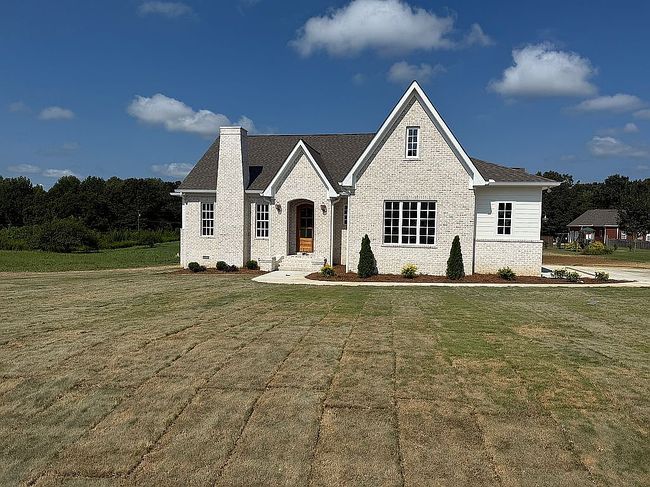 Photo of 504 Kitchens Dr, Arab, AL