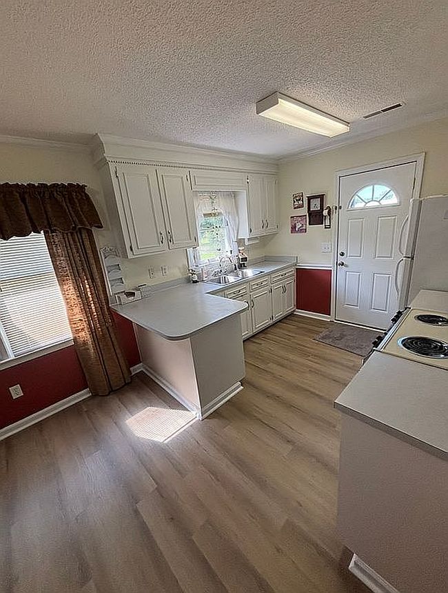 Image of 4735 Lodebar Rd