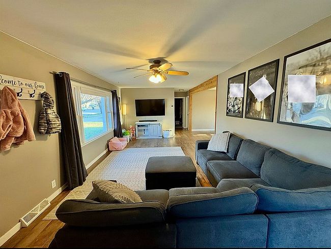 Photo of 229 9th Ave Se, Le Mars, IA