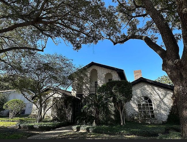 Preview of property located at 5702 Indigo St
