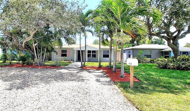 Photo of 410 Sw 10th St