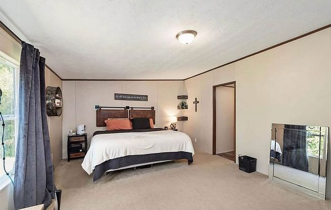 Image of 18674 New Prue Rd