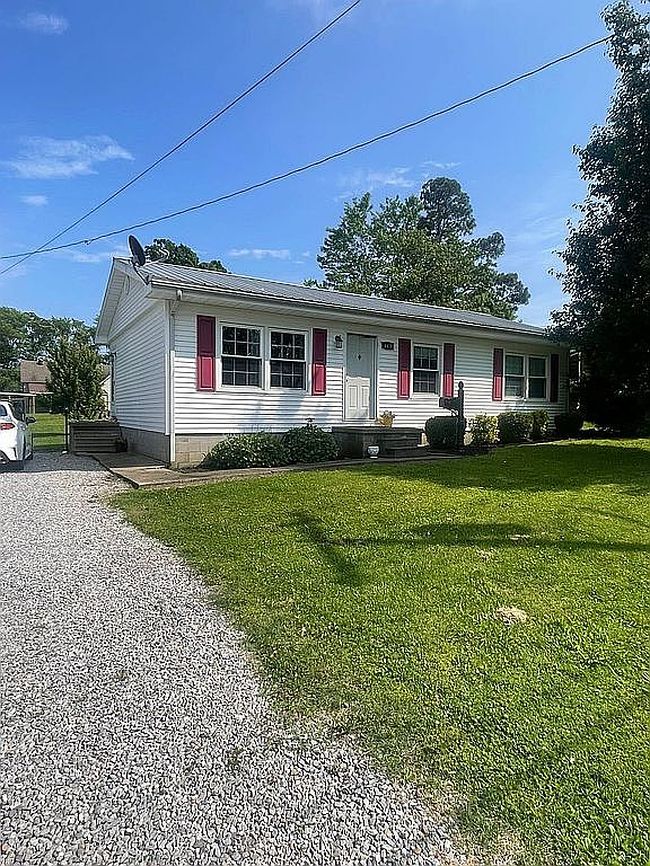 Image of 443 N Townsend St