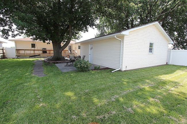 Photo of 1924 N Custer Ave, Grand Island, NE