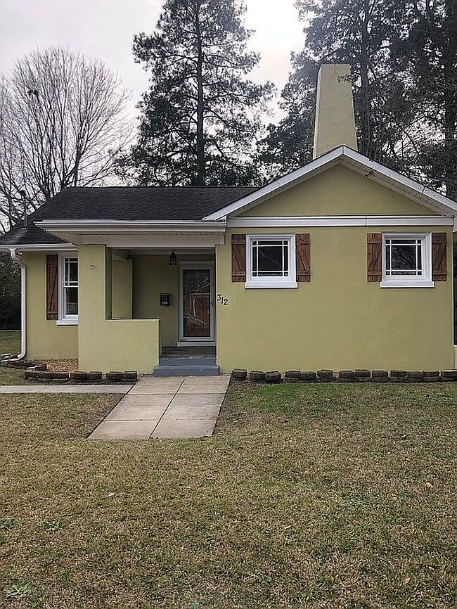 Photo of 312 E 18th St, Lumberton, NC