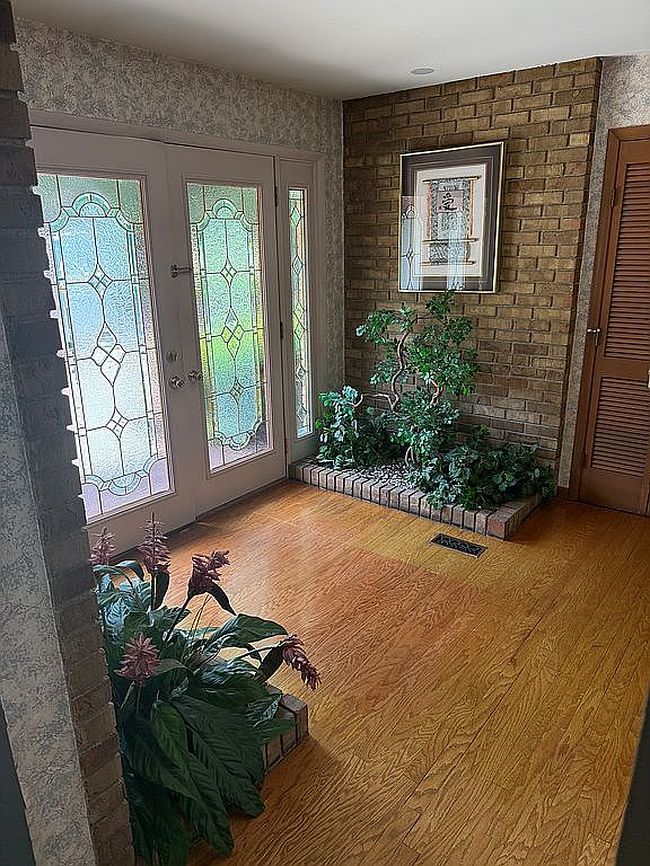 Photo of 5560 Peters Rd, Tipp City, OH