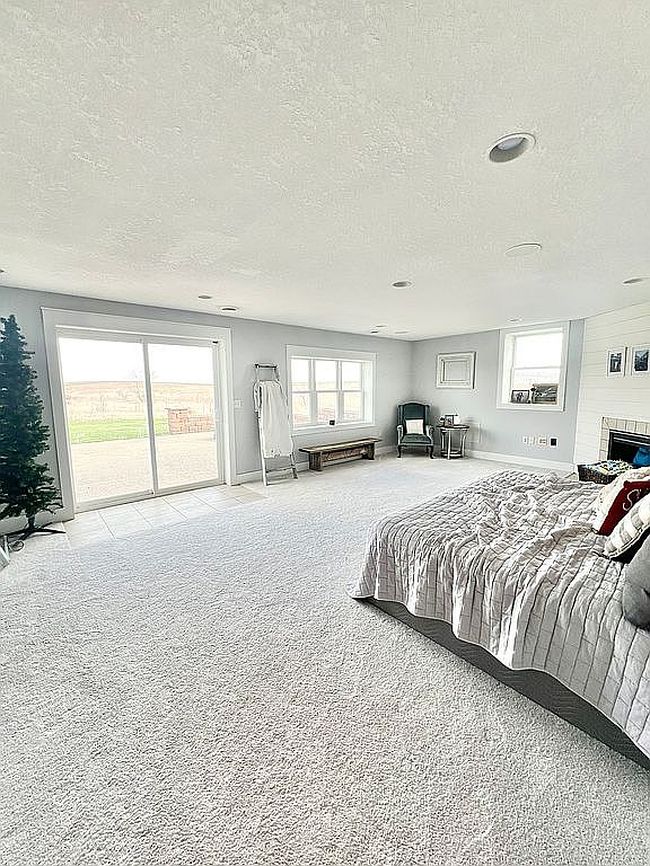 Image of 1601 Ginkgo Ave