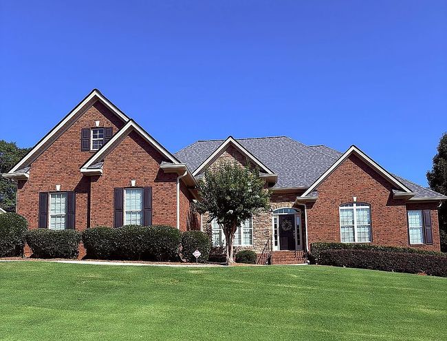 Photo of 536 Belaire Dr, Winder, GA