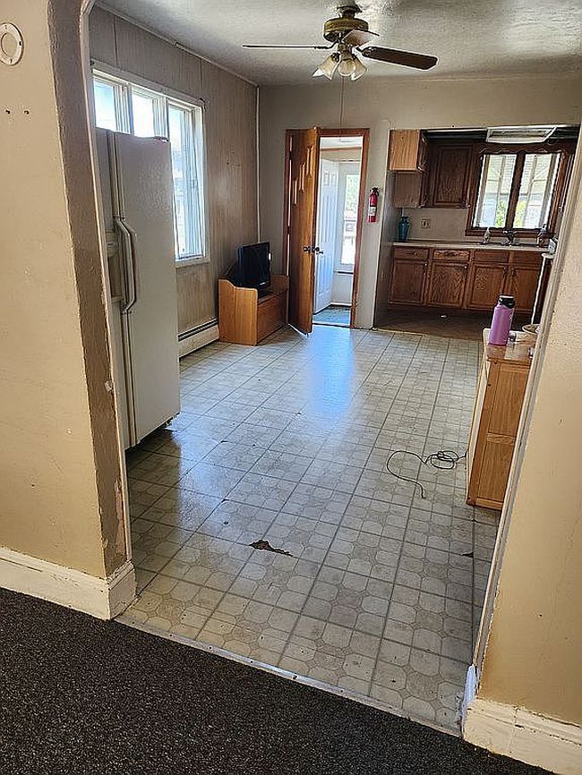 Image of 211 Allen St