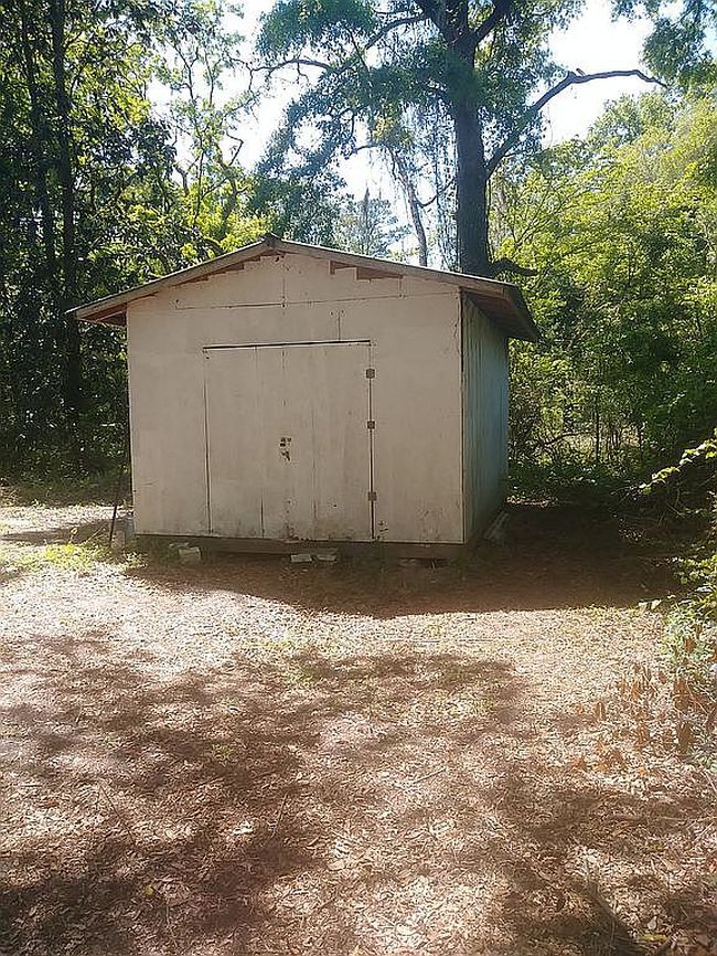 Image of 10080 Blue Waters Rd