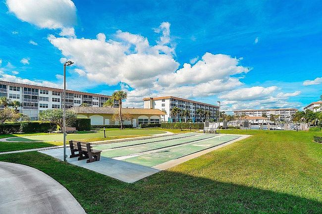 Image of 900 Dogwood Dr Apt 338