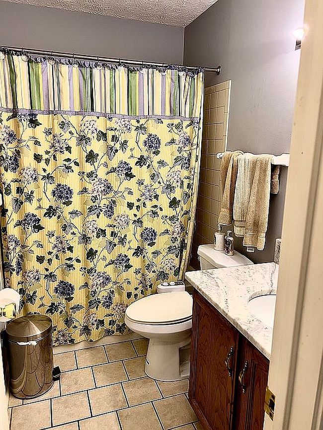 Photo of 9222 Golden Oaks W, Indianapolis, IN