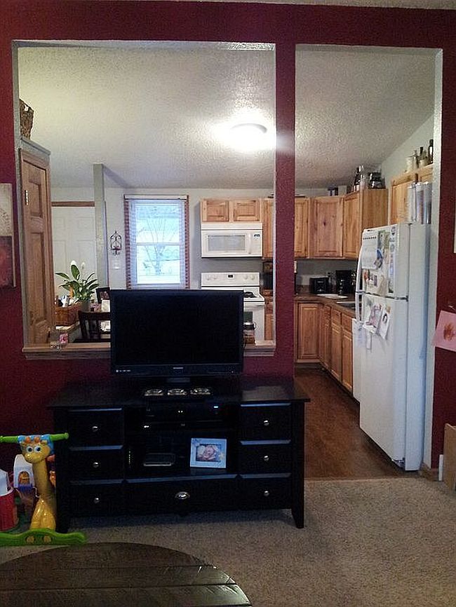 Additional photo 1 of property located at 2817 E 37th Ct