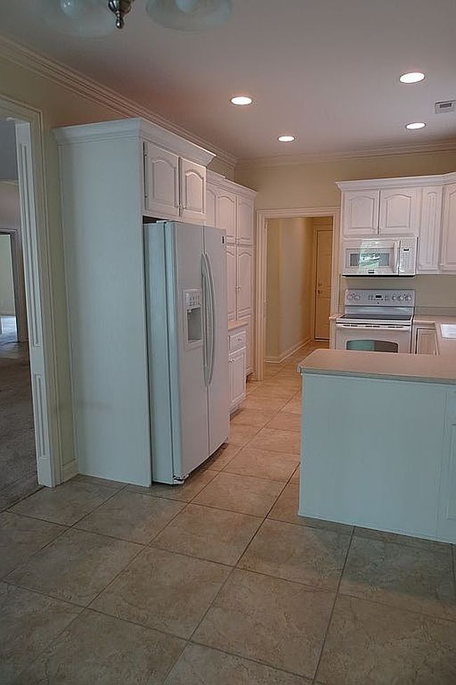Photo of 4105 Foxknoll Cv, Fort Wayne, IN