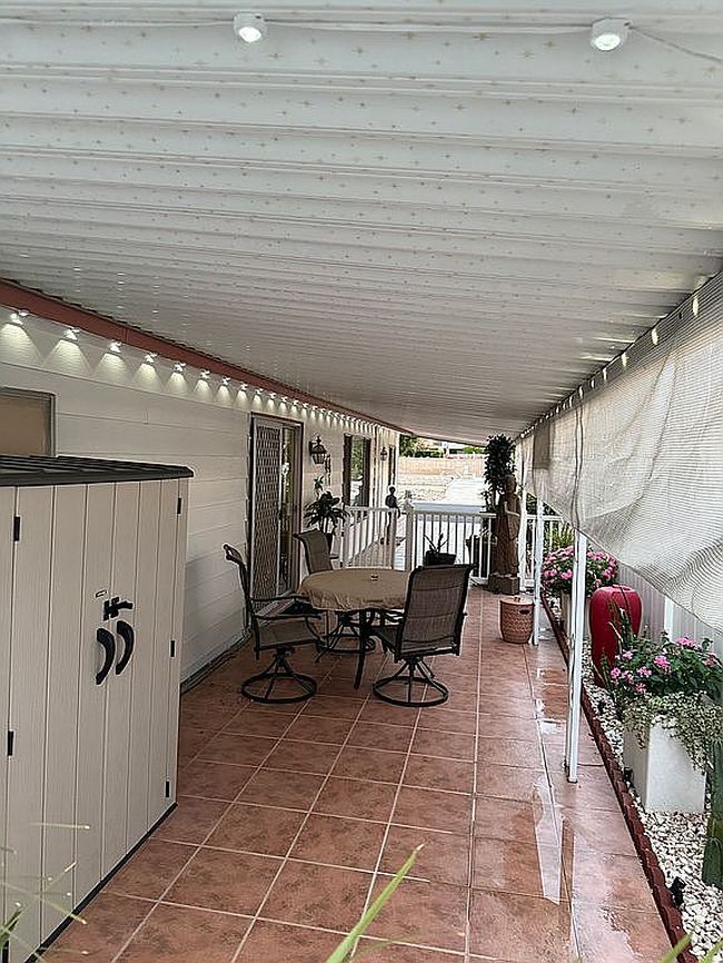 Image of 284 Saguaro Dr