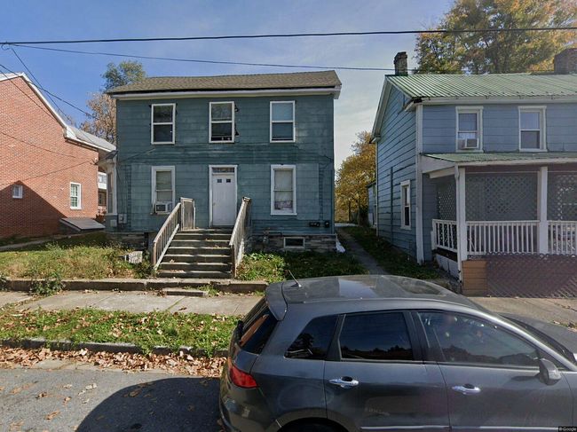 Photo of 110 S High St, Martinsburg, WV