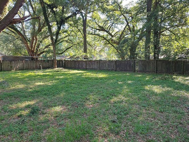 Image of 3841 Castleberry Dr