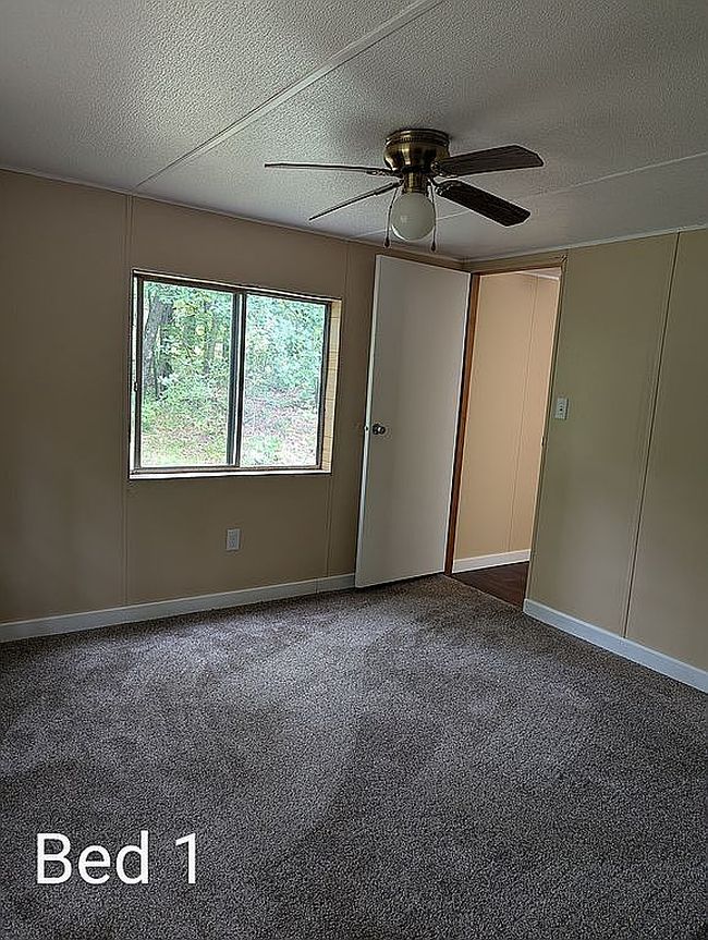 Photo of 8341 S Poplar Ave