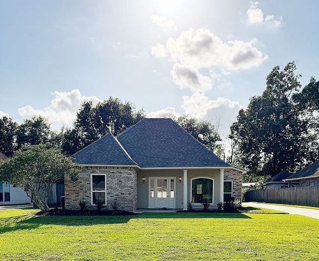 Image of 11107 Garrett Dr