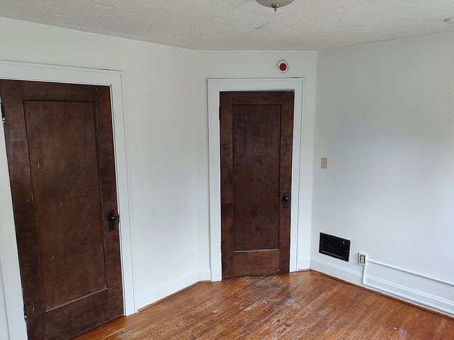 Preview of property located at 133 S Ogden Ave