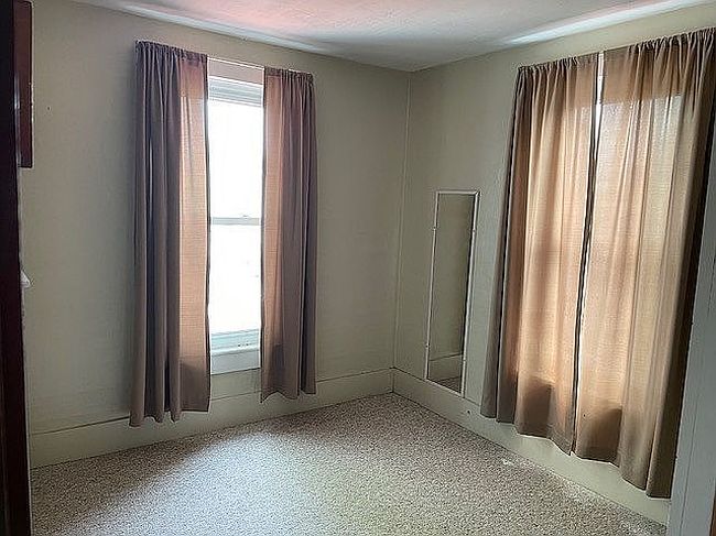 Preview of property located at 519 1st St