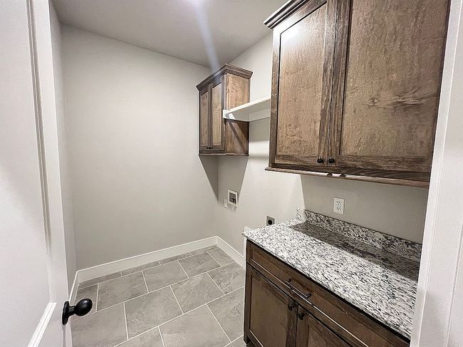 Image of 1168 Giulia Ave