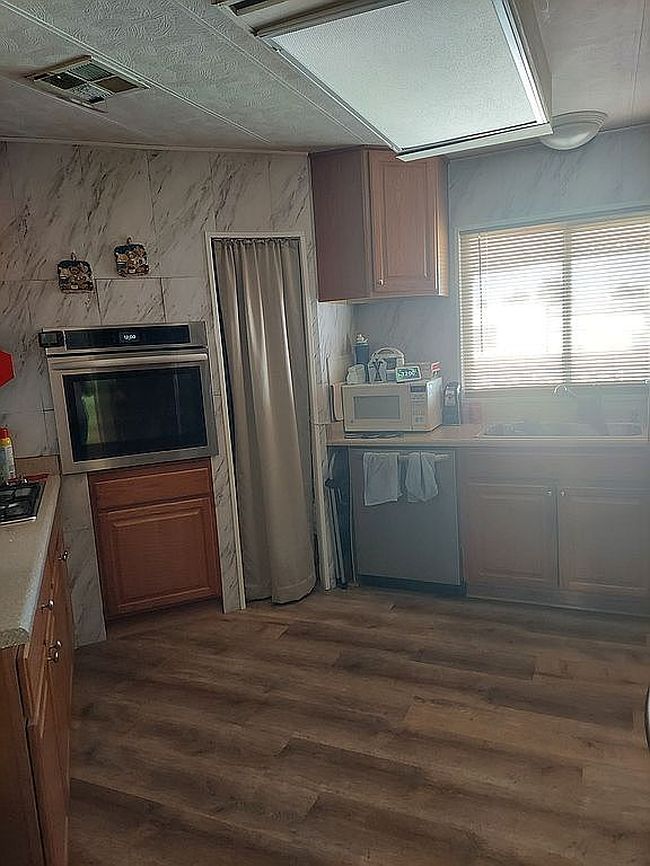 Additional photo 2 of property located at 4525 W Twain Ave Space 97