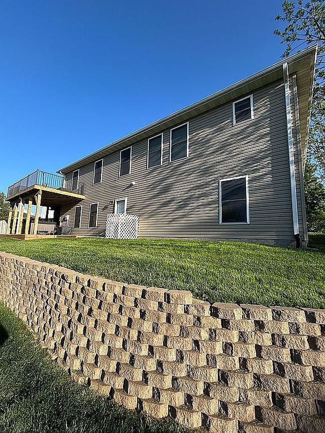 Image of 1044 12th St