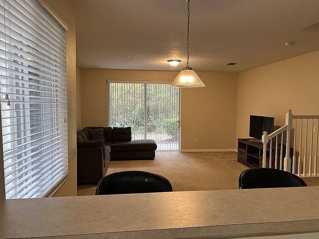 Additional photo 3 of property located at 10751 Regent Square Dr