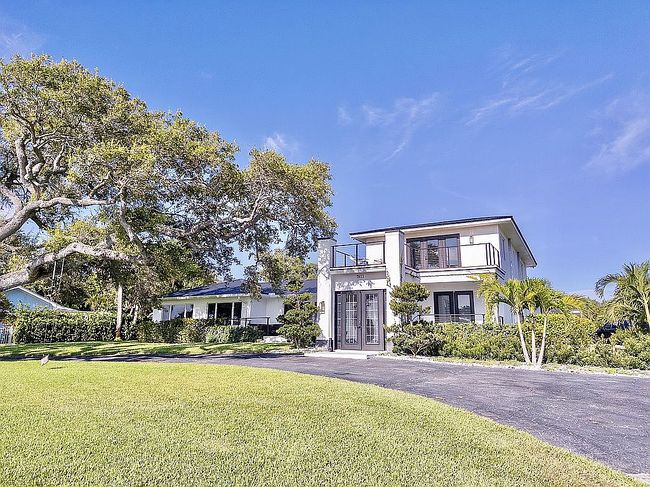 Photo of 2611 S Indian River Dr, Fort Pierce, FL